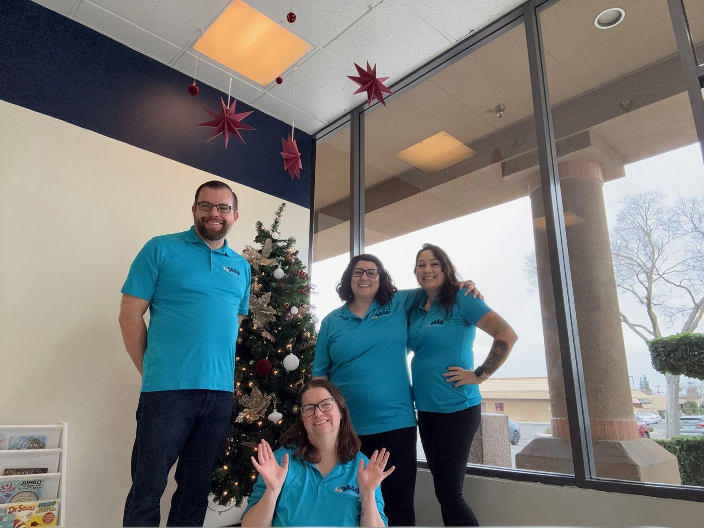 The Dash Packing & Shipping team in the store
