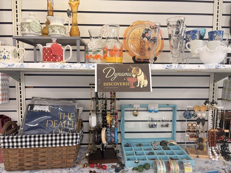 Vintage glassware, dishes and jewelry from Dynamic Discoveries