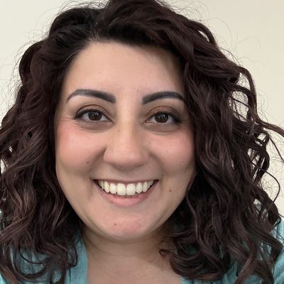 Arpee, notary public at Dash Packing & Shipping